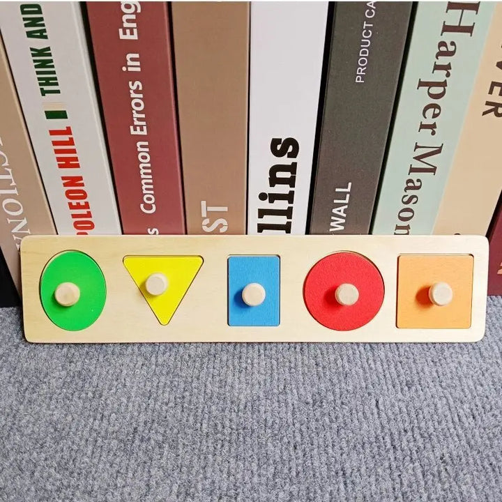 Blocos de Encaixe Montessori em Madeira – Jogo Educativo de Formas e Cores